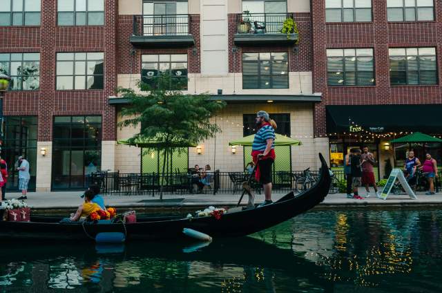 A romantic gondola ride on the scenic Central Canal