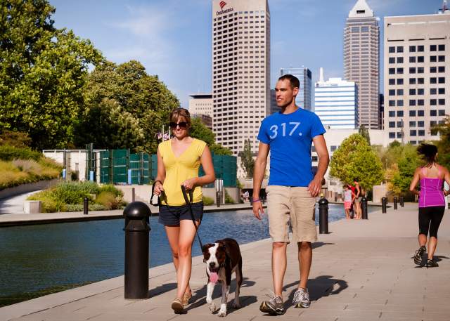 Strolling, running, and biking are all in style along the Central Canal in White River State Park