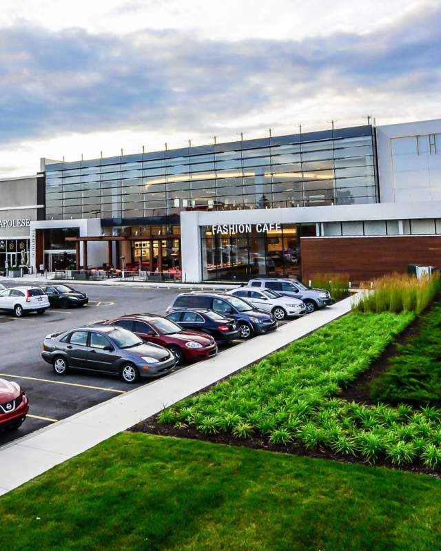 The Fashion Mall at Keystone is Indy's premier shopping destination