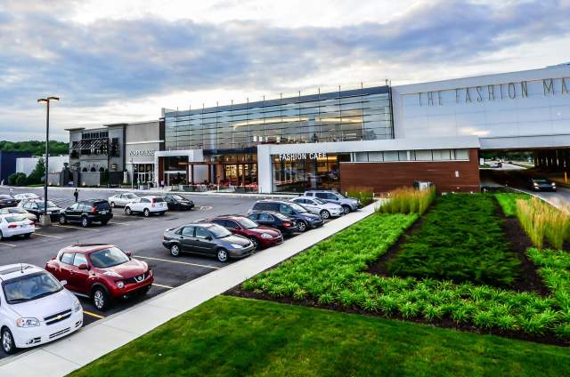 The Fashion Mall at Keystone is Indy's premier shopping destination