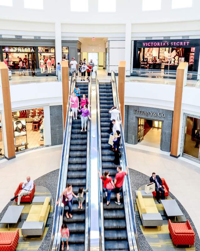 The Fashion Mall at Keystone is Indy's premier shopping destination