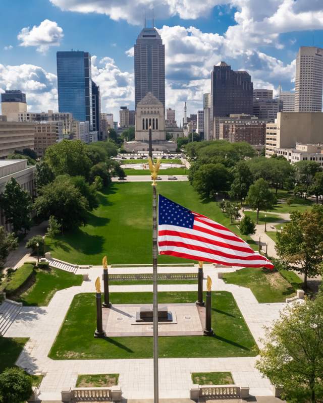 War Memorial Plaza