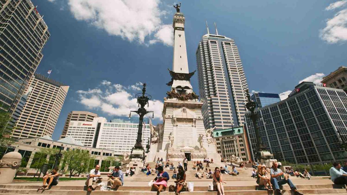 Monument Circle 