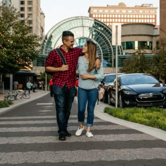 Strolling downtown on the Indianapolis Cultural Trail